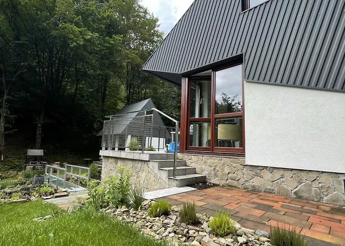 W Lesie Nad Rzeka 펜션 Międzybrodzie Bialskie